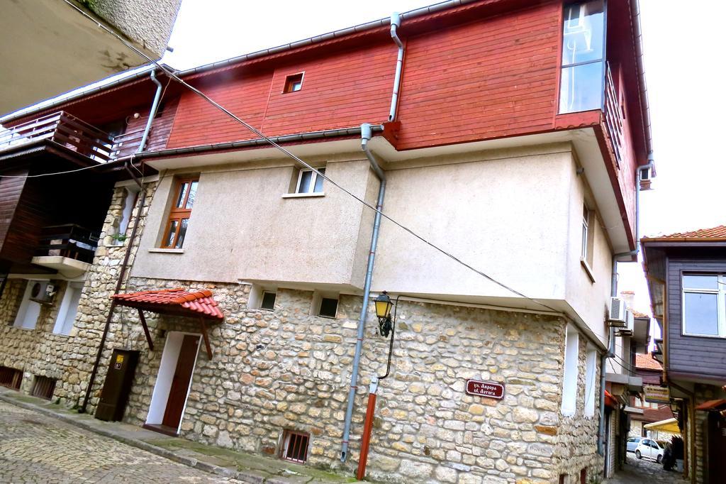 Family Hotel Lebed Nessebar Eksteriør billede