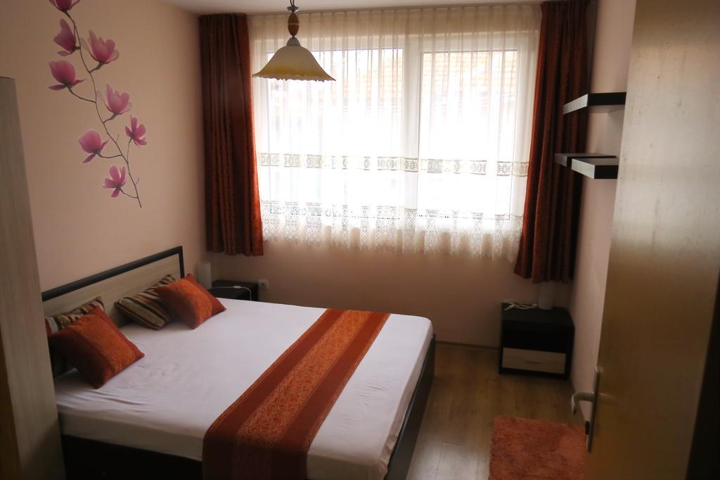 Family Hotel Lebed Nessebar Værelse billede