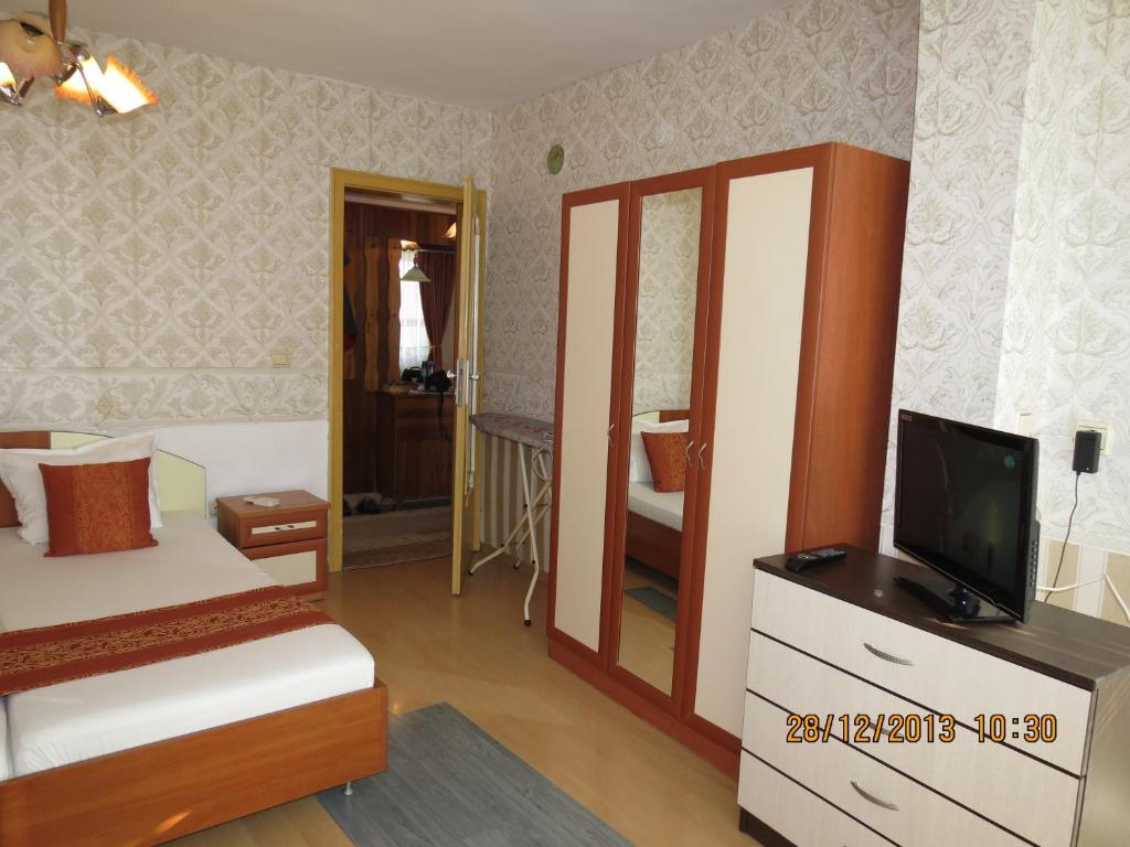 Family Hotel Lebed Nessebar Værelse billede